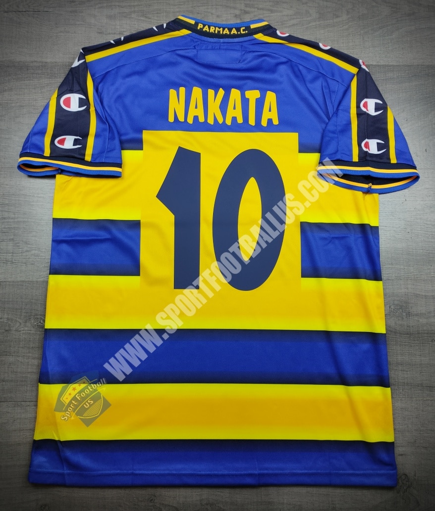 Retro - Parma Home 2001-02 10 NAKATA_01