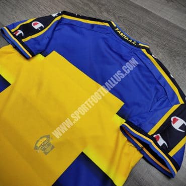 Retro - Parma Home 2001-02_06