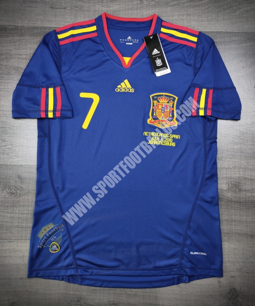 Retro Spain Away WINNER FIFA World Cup 2010 7 DAVID VILLA_01