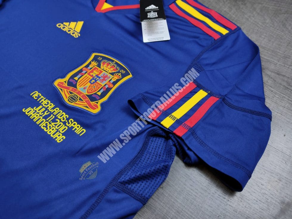 Retro Spain Away WINNER FIFA World Cup 2010_4