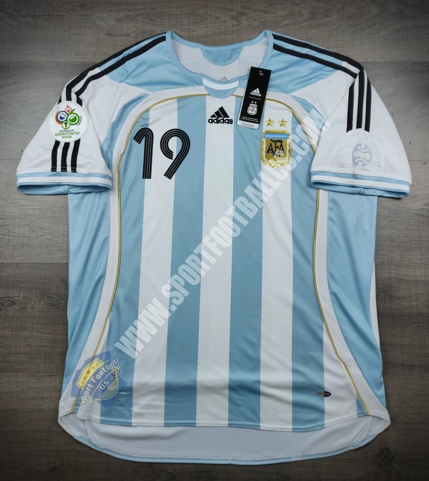 Retro Argentina Home FIFA Worldcup 2006 19 MESSI_01