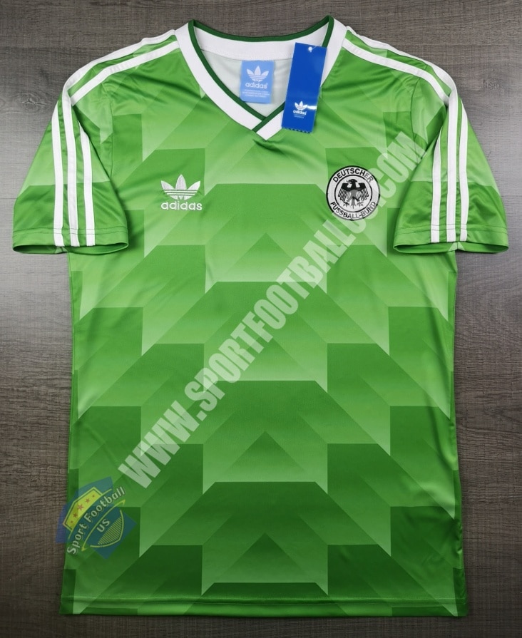 Retro Germany Away Euro 1988_01