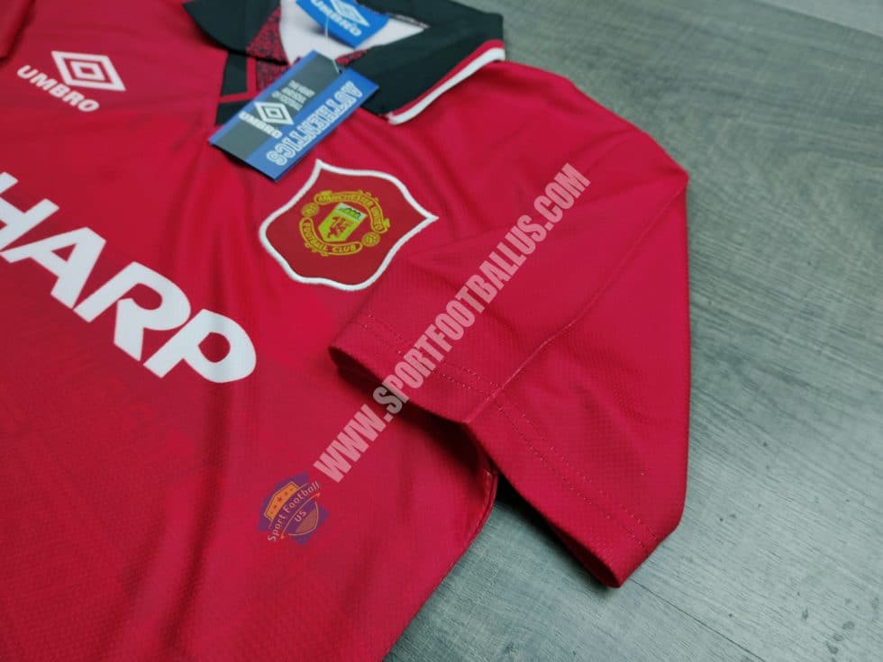 Retro Manchester United Home 1994-96_04